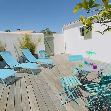 Vila Belle A 150m De La