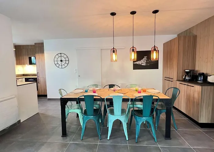 Belle A 150m De La Villa