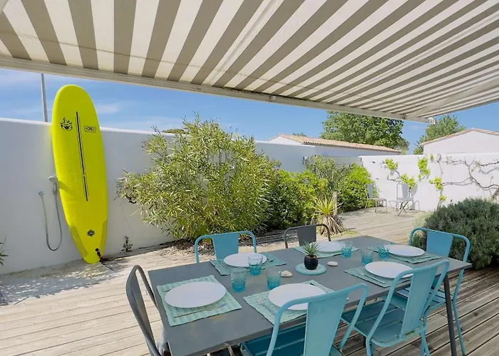 Belle A 150m De La Villa *